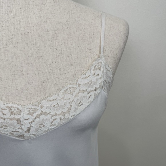 White House Black Market Top Womens XL White Lace Trim Cami Siren Fairy Coquette - Picture 4 of 12